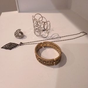 4 piece jewelry combo set.